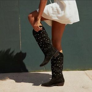 UO Embellished Tall Cowboy Boot sz 8